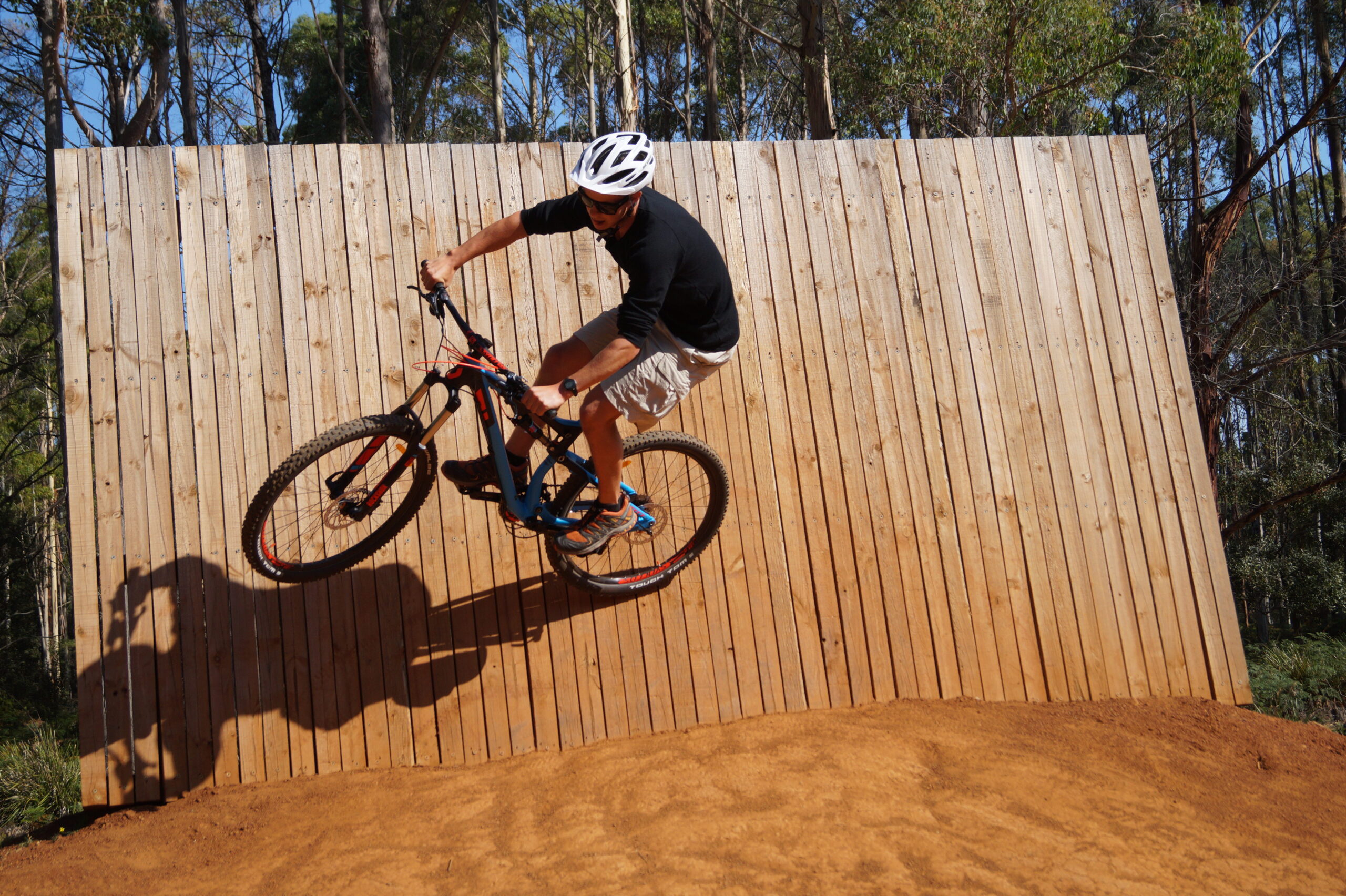 mountain-bike-hero